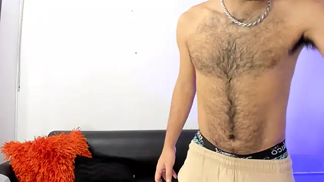 JuanDiegoKing online show from March 3, 1:42 pm