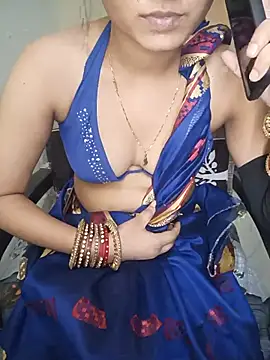 Snapshot of Hot__Mirchi chatting on June 20, 5:16 pm Hot Mirchi online show from June 20, 5:16 pm