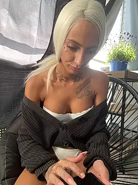 mrs skinny goddess online show from May 22, 11:05 am