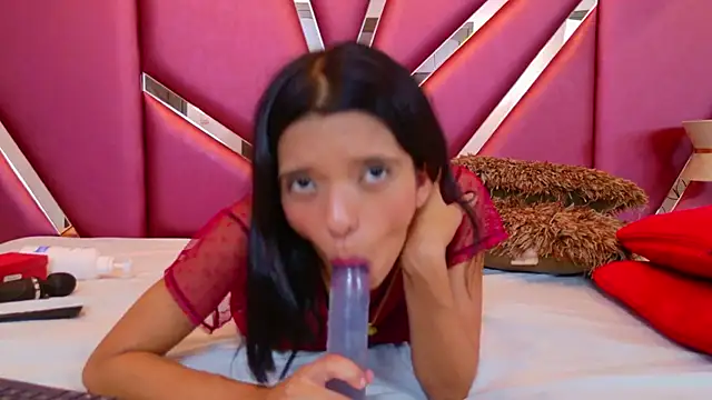 RebecaRelish online show from January 11, 4:48 am