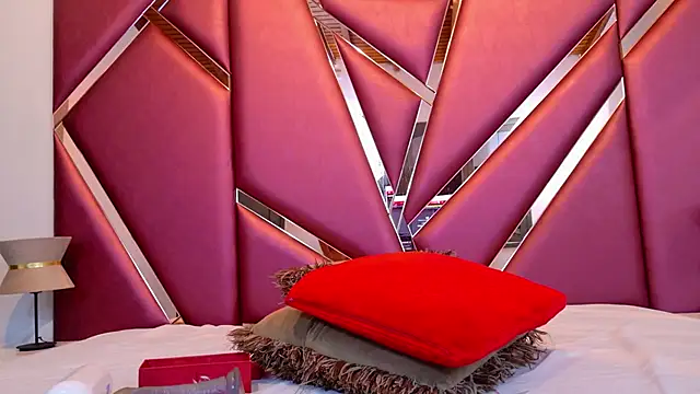 RebecaRelish online show from March 14, 4:21 am