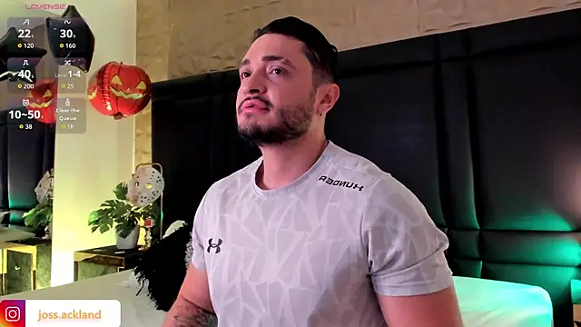 Snapshot of JossAckland chatting on October 29, 7:48 pm JossAckland online show from October 29, 7:48 pm