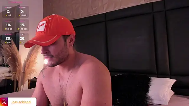 Snapshot of JossAckland chatting on November 26, 7:59 pm JossAckland online show from November 26, 7:59 pm