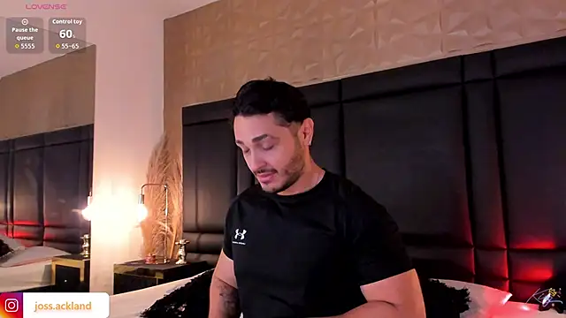 JossAckland online show from February 8, 7:17 pm