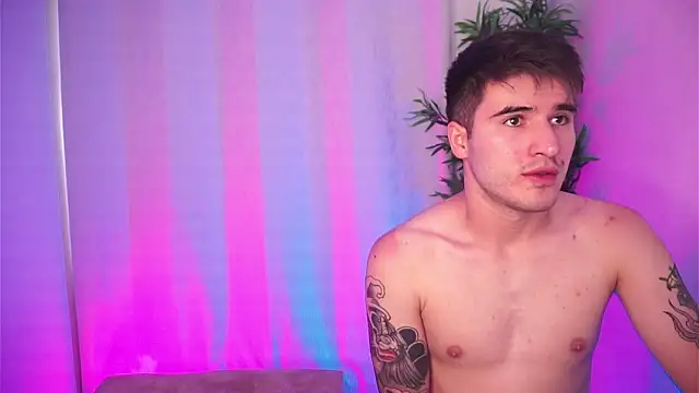 Tony Wylie online show from February 9, 8:57 pm