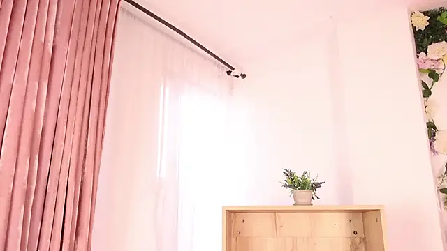 justnala  online show from September 25, 1:48 pm