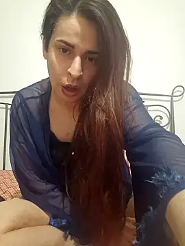 Snapshot of perla97 chatting on December 10, 9:00 pm perla97 online show from December 10, 9:00 pm