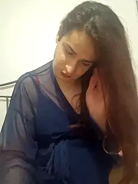 Snapshot of perla97 chatting on December 16, 2:38 pm perla97 online show from December 16, 2:38 pm