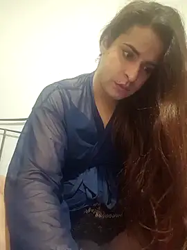 Snapshot of perla97 chatting on December 23, 2:45 am perla97 online show from December 23, 2:45 am