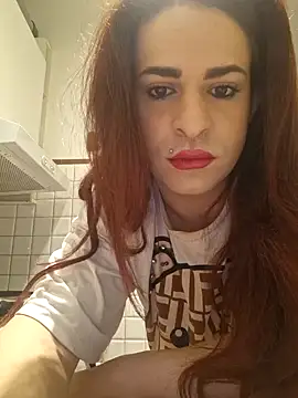 Snapshot of perla97 chatting on February 19, 7:38 pm perla97 online show from February 19, 7:38 pm