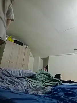 perla97 online show from February 7, 2:43 pm