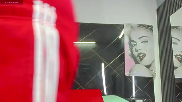 Snapshot of ada-brooke chatting on February 22, 3:40 am ada-brooke online show from February 22, 3:40 am