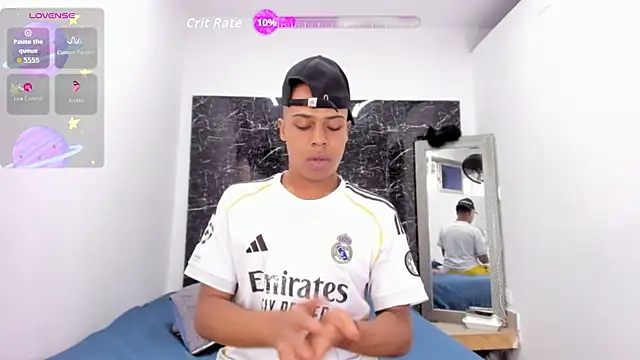 Snapshot of ada-brooke chatting on March 13, 12:45 pm ada-brooke online show from March 13, 12:45 pm