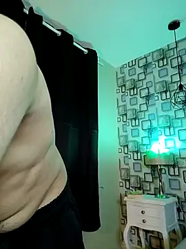 Snapshot of TommyandBillie chatting on November 15, 8:16 pm TommyandBillie online show from November 15, 8:16 pm