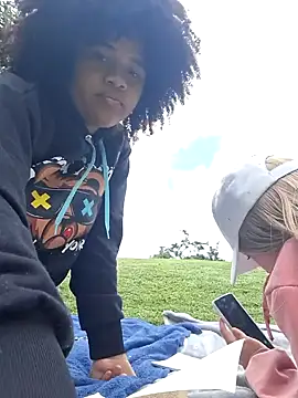 Snapshot of DANIELA_MICHEL chatting on January 28, 4:52 pm DANIELA MICHEL online show from January 28, 4:52 pm