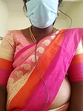 Snapshot of Preethytamilsexy chatting on June 5, 6:31 am Preethytamilsexy online show from June 5, 6:31 am