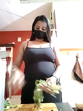 Snapshot of Sexy_Baby-Doll chatting on December 3, 8:23 am Sexy Baby-Doll online show from December 3, 8:23 am