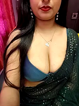 Sexy Baby-Doll online show from April 26, 6:00 am