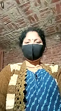 Snapshot of Suman007 chatting on January 10, 4:41 pm Suman007 online show from January 10, 4:41 pm