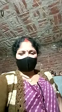 Snapshot of Suman007 chatting on January 17, 5:51 pm Suman007 online show from January 17, 5:51 pm