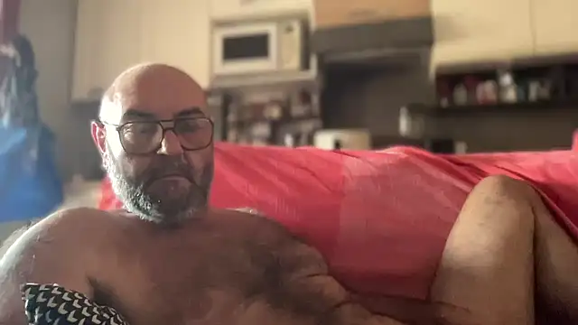 MM7026 online show from July 27, 11:50 am