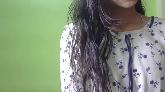 Snapshot of Payalsharma09 chatting on January 12, 5:54 pm Payalsharma09 online show from January 12, 5:54 pm