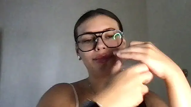MoonriseGoddess online show from July 6, 10:12 am