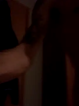 Snapshot of Tomyzg chatting on December 11, 8:04 am Tomyzg online show from December 11, 8:04 am