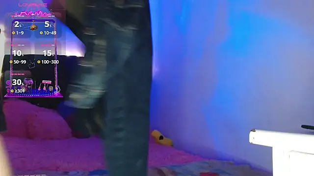 holy juli online show from February 23, 2:29 am