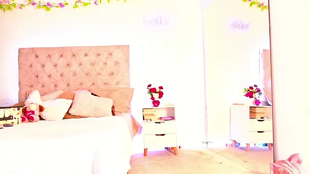 Snapshot of Anastasia2023 chatting on February 14, 5:48 am Anastasia2023 online show from February 14, 5:48 am