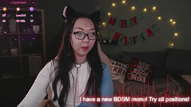 Snapshot of Marine_Vact chatting on January 4, 12:27 pm Marine Vact online show from January 4, 12:27 pm