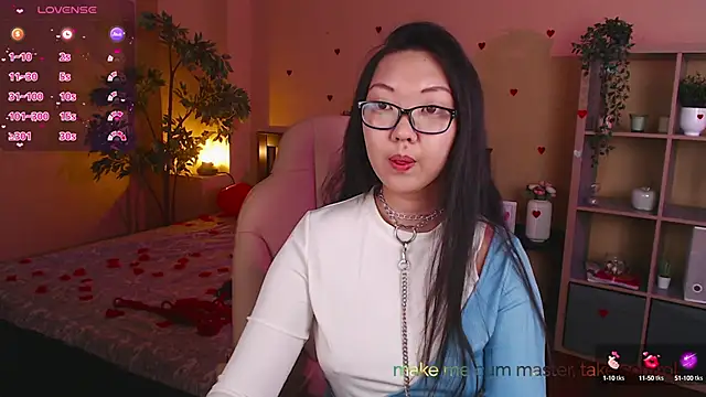 Snapshot of Marine_Vact chatting on February 12, 5:26 pm Marine Vact online show from February 12, 5:26 pm