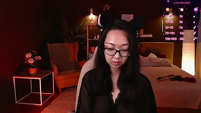 Snapshot of Marine_Vact chatting on September 23, 2:09 pm Marine Vact online show from September 23, 2:09 pm