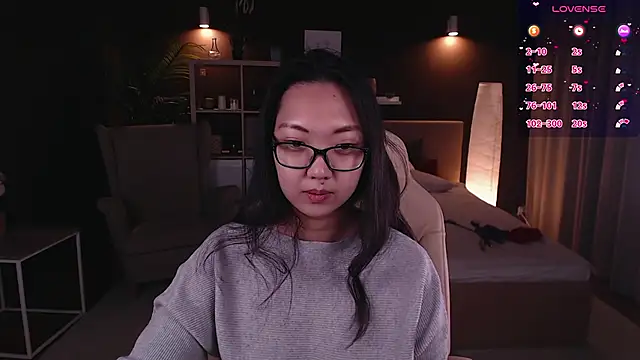 Snapshot of Marine_Vact chatting on October 3, 2:03 pm Marine Vact online show from October 3, 2:03 pm