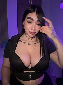 Nickiiiii online show from March 14, 7:58 am