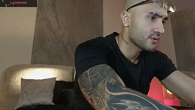 Snapshot of JeanColleman chatting on June 23, 12:08 am JeanColleman online show from June 23, 12:08 am