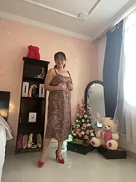 Sharongirl07 online show from February 8, 1:33 pm