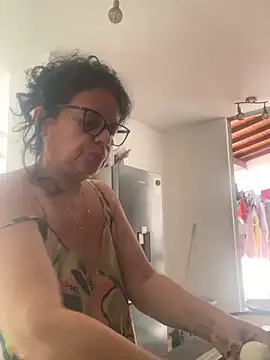 Sharongirl07 online show from April 23, 12:40 pm