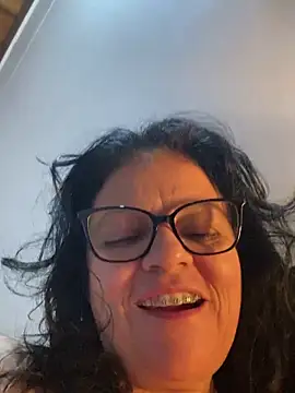 Snapshot of Sharongirl07 chatting on May 21, 11:28 am Sharongirl07 online show from May 21, 11:28 am