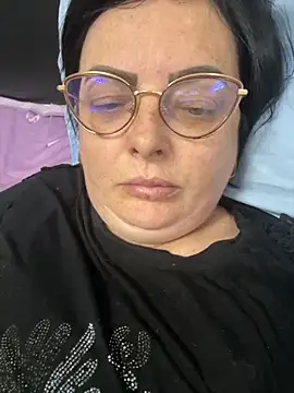 Amandamuller1982 online show from September 22, 9:06 pm