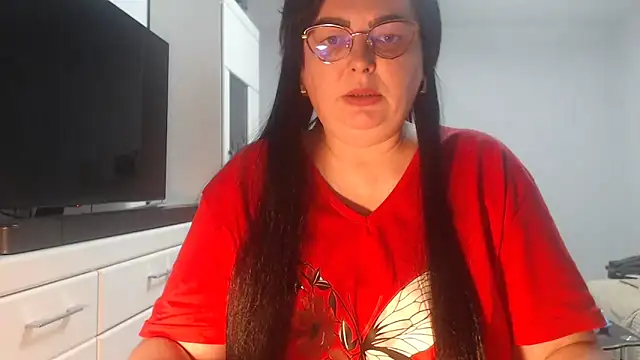 Amandamuller1982 online show from April 29, 8:04 pm