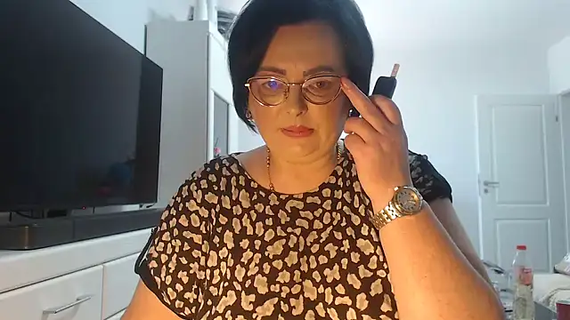Amandamuller1982 online show from June 5, 9:37 am