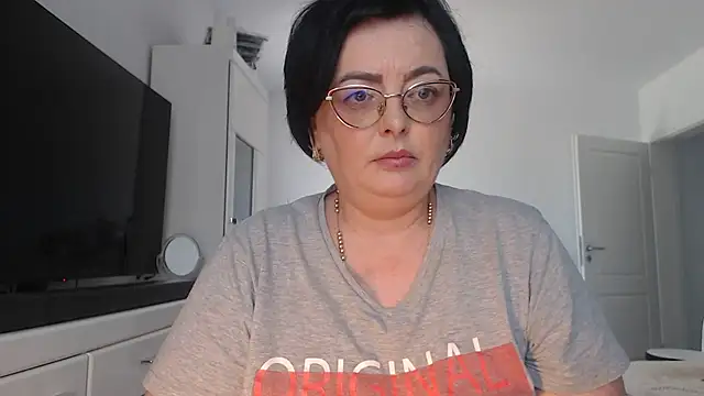 Amandamuller1982 online show from June 9, 11:22 am