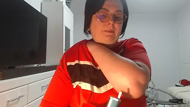 Amandamuller1982 online show from June 18, 10:36 pm