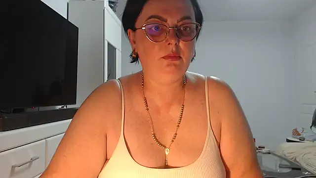 Amandamuller1982 online show from June 30, 9:16 pm