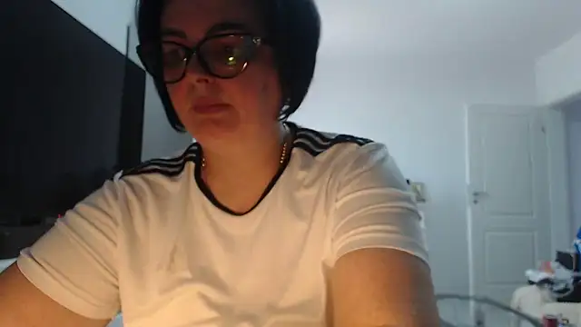 Amandamuller1982 online show from July 2, 11:27 am