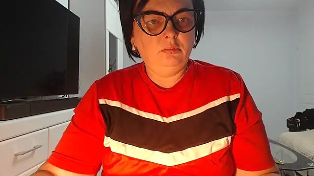 Amandamuller1982 online show from July 11, 8:44 pm