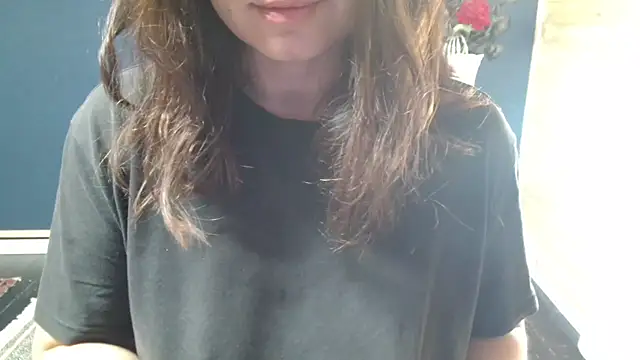 Snapshot of NovaBabe21 chatting on October 26, 6:41 am NovaBabe21 online show from October 26, 6:41 am