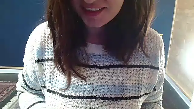 Snapshot of NovaBabe21 chatting on November 29, 7:00 am NovaBabe21 online show from November 29, 7:00 am