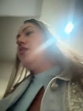 VIOLETA-25  online show from December 3, 2:59 pm